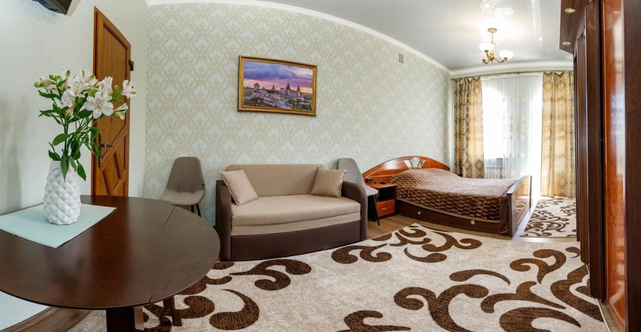 Апартаменти В Старому Місті Sweet House Kamjanets-Podilskyi Eksteriør billede